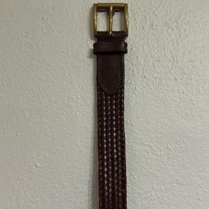 Epaulet woven leather belt waist size 32-34